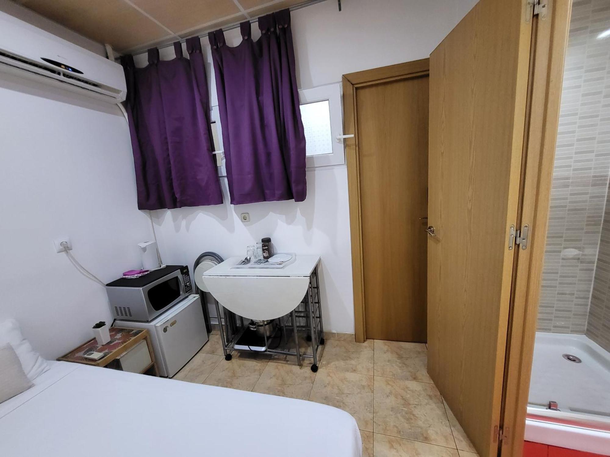 Barcelona Rooms 294 Room photo
